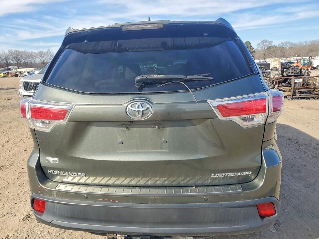 2014 TOYOTA HIGHLANDER