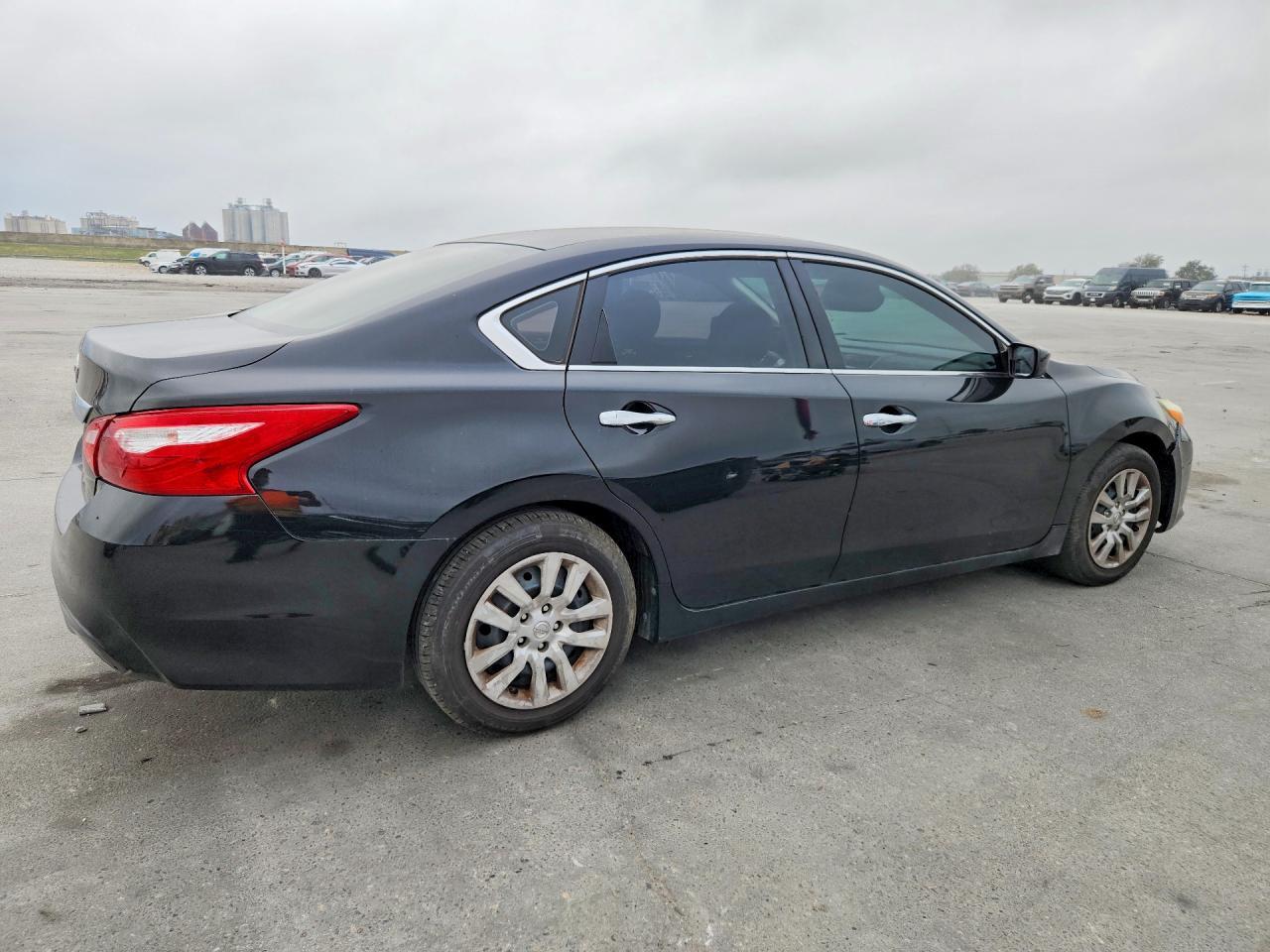 2016 NISSAN ALTIMA