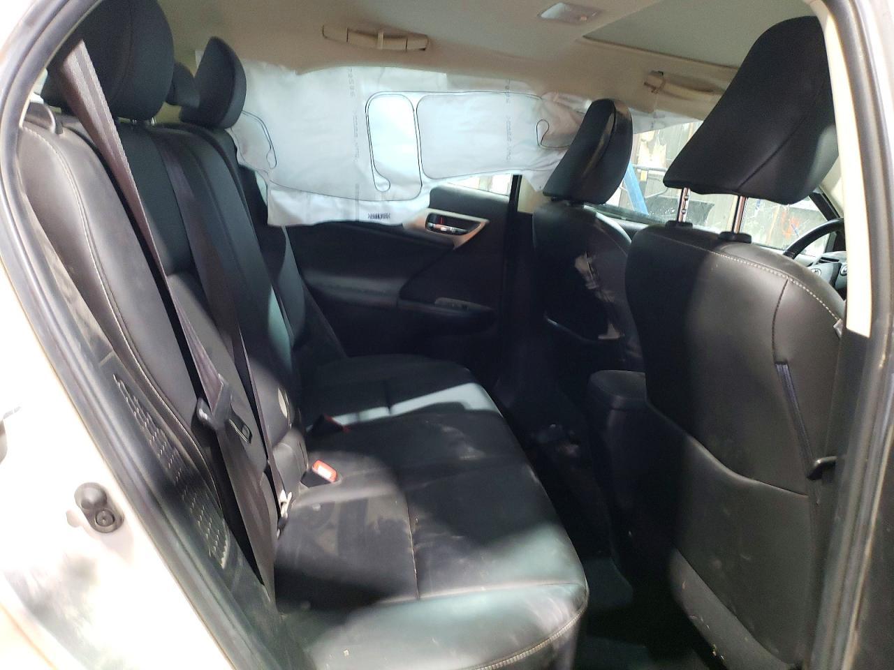 2015 LEXUS CT 200H