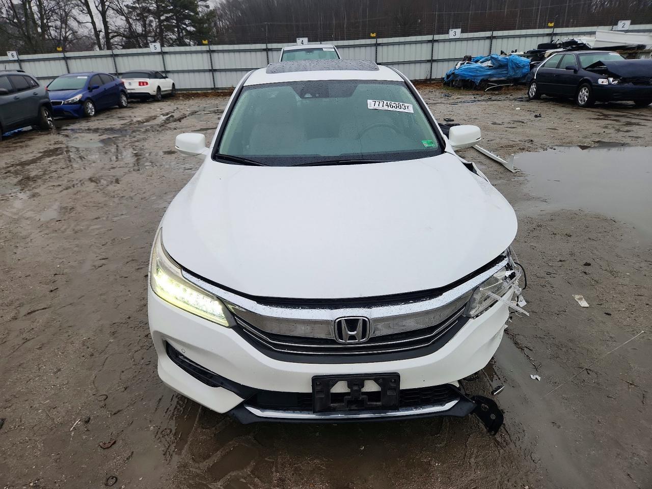 2016 HONDA ACCORD
