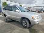 2005 TOYOTA HIGHLANDER