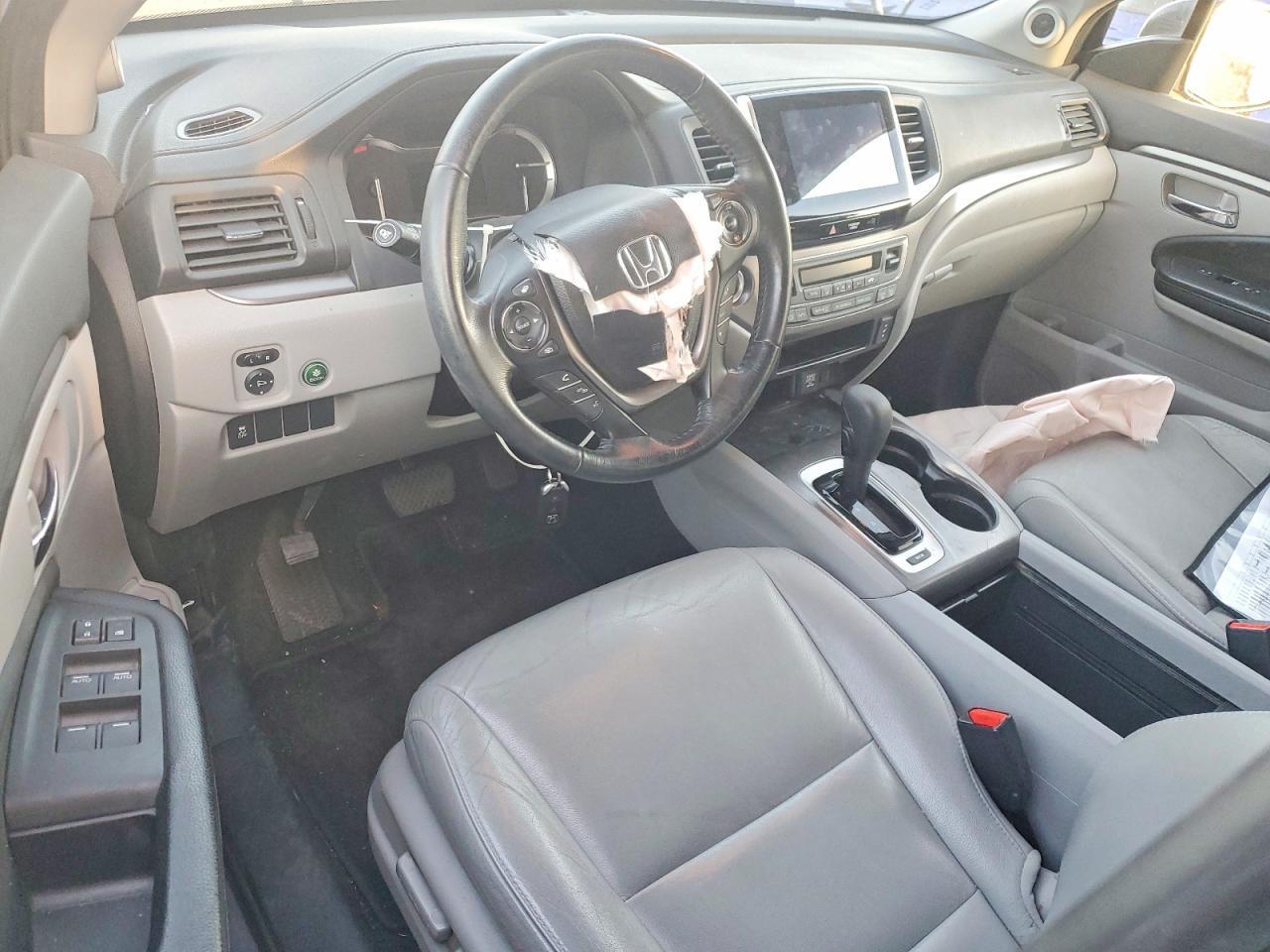 2016 HONDA PILOT