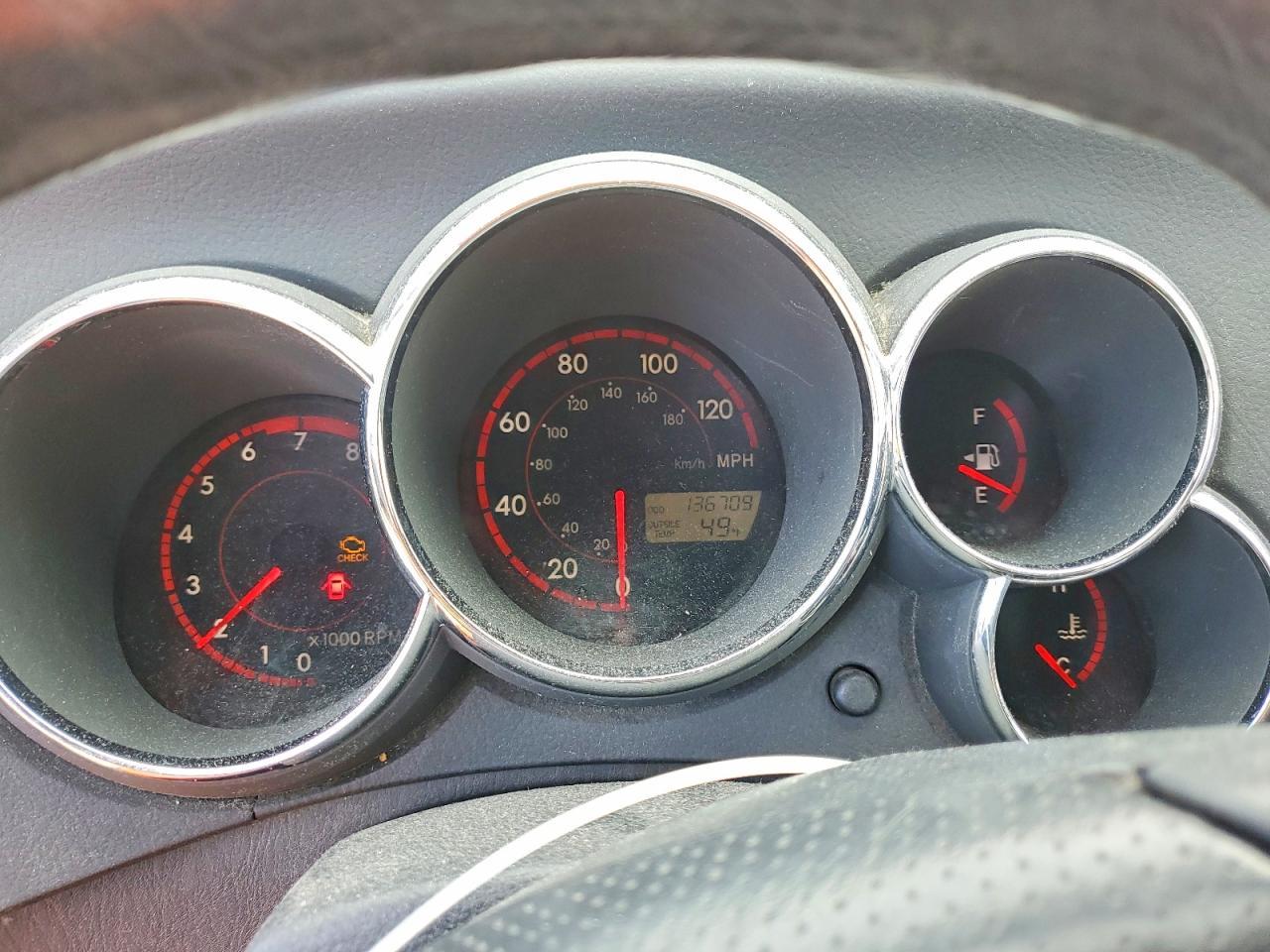 2004 PONTIAC VIBE