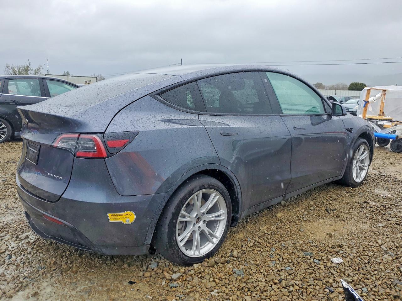 2021 TESLA MODEL Y