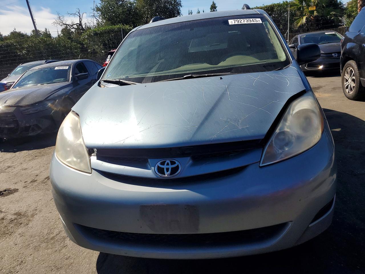 2008 TOYOTA SIENNA