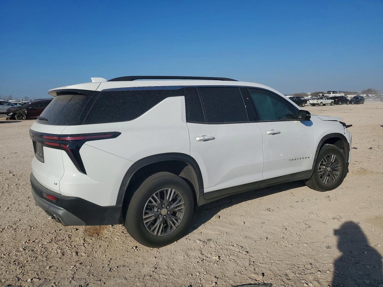 2024 CHEVROLET TRAVERSE