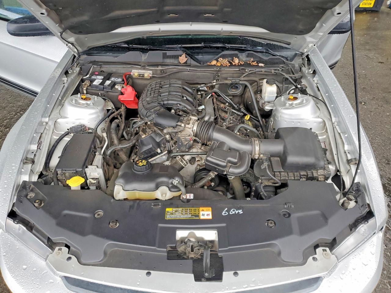 2011 FORD MUSTANG