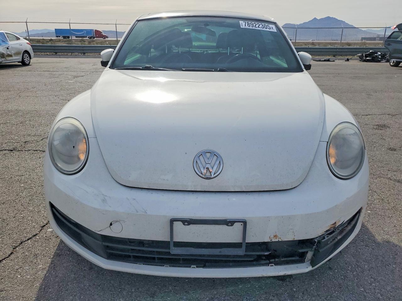 2013 VOLKSWAGEN Beetle