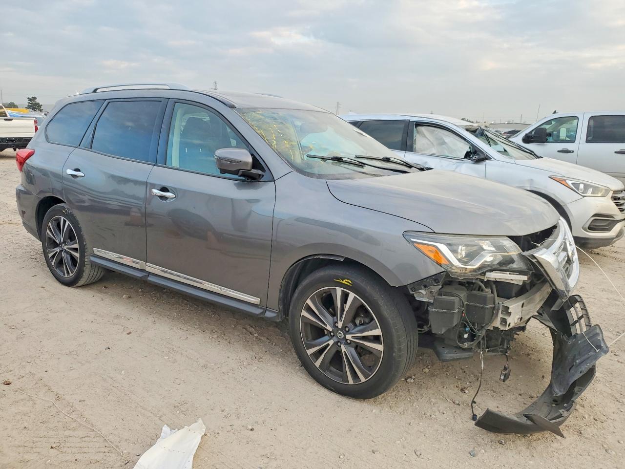 2020 NISSAN PATHFINDER