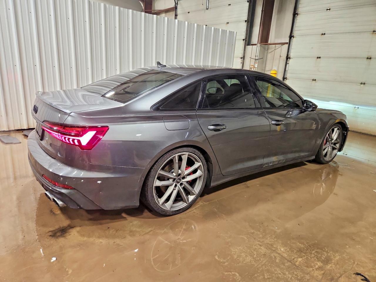 2021 AUDI S6