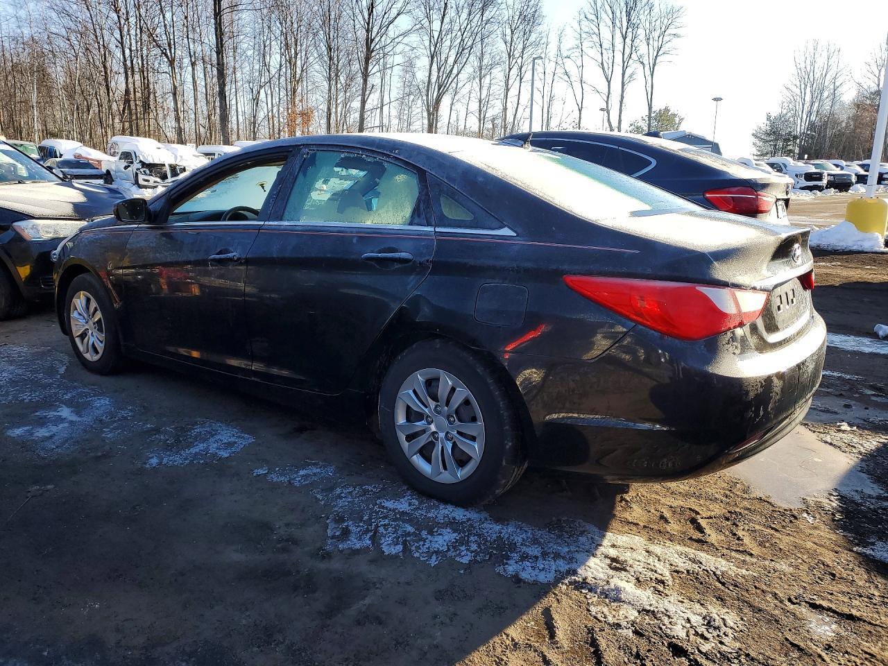 2011 HYUNDAI SONATA