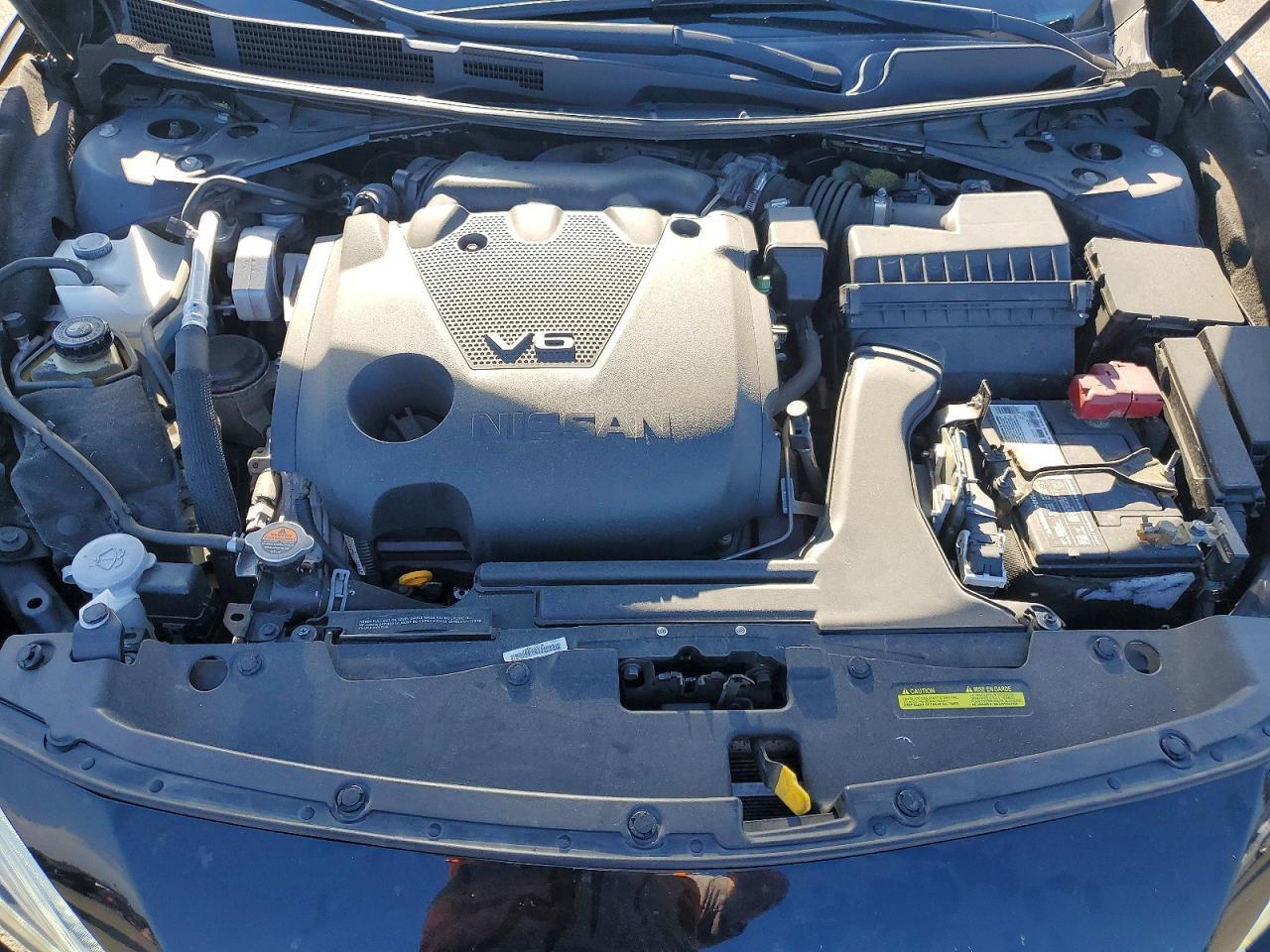 2017 NISSAN Maxima