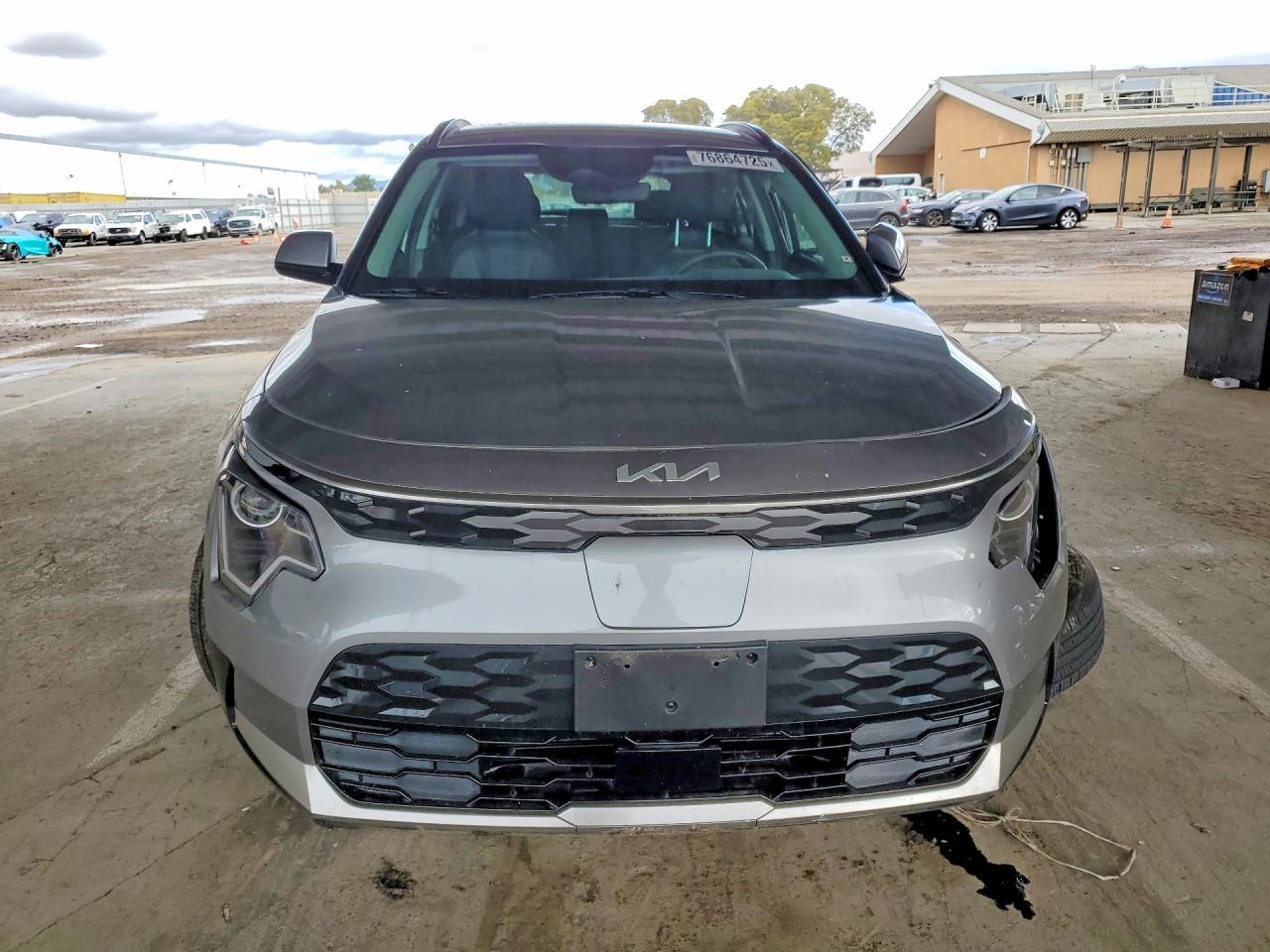 2025 KIA Niro