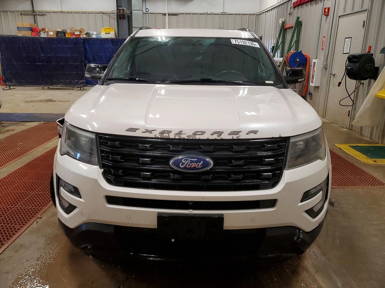 2017 FORD Explorer Sport Trac