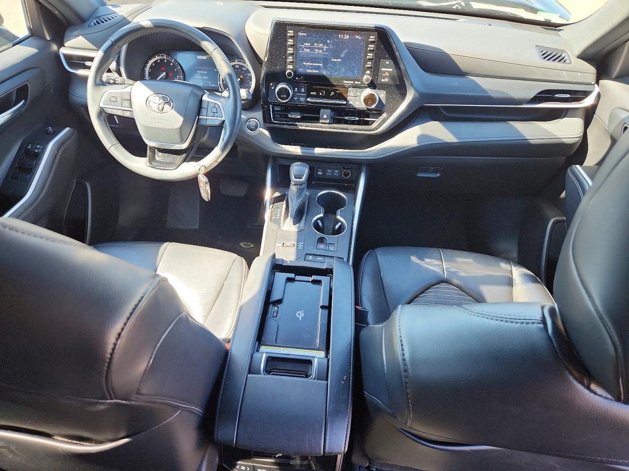 2022 TOYOTA HIGHLANDER