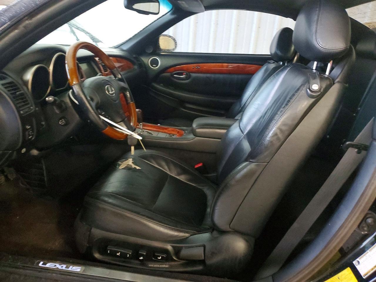 2006 LEXUS SC 430