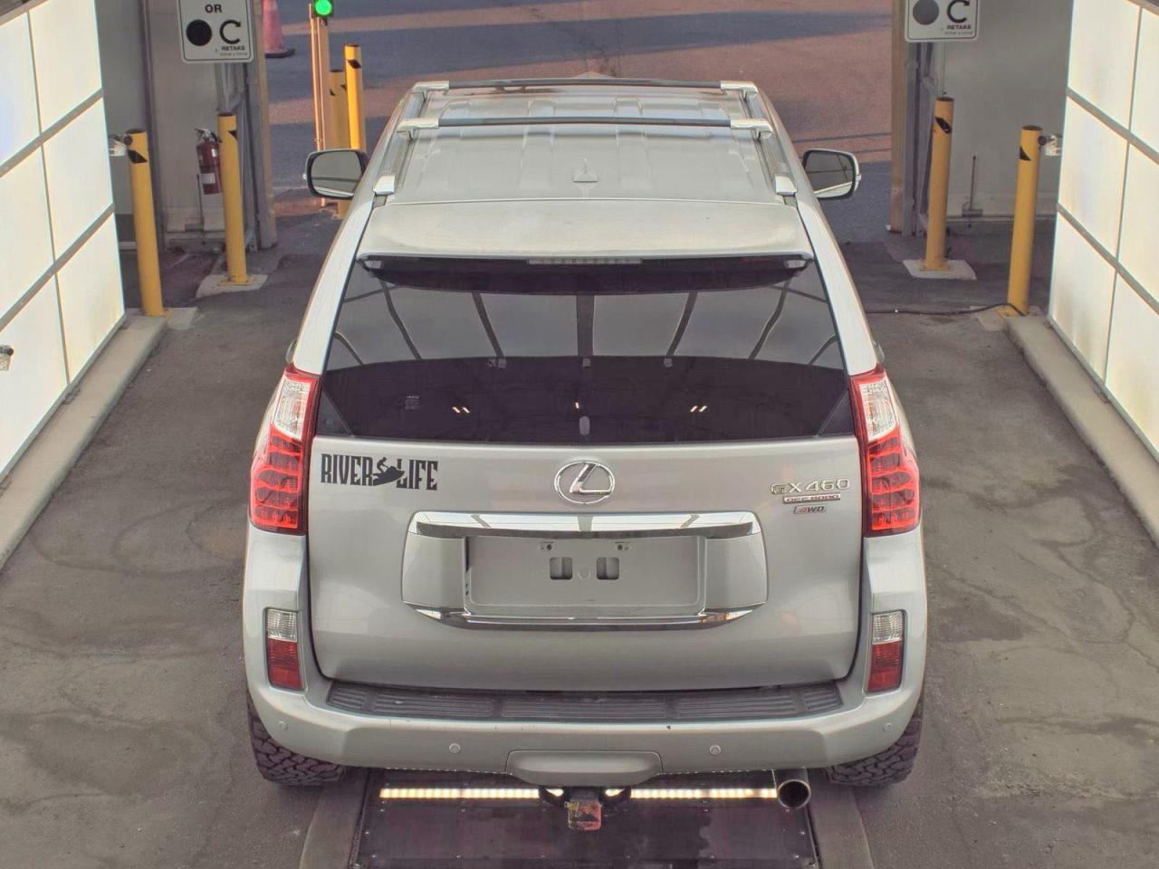 2011 LEXUS GX 460