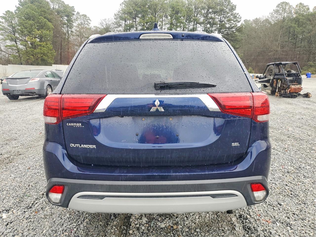 2020 MITSUBISHI outlander
