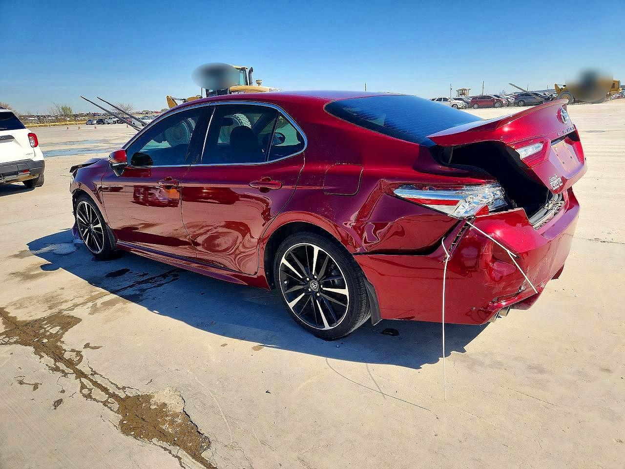 2018 TOYOTA CAMRY
