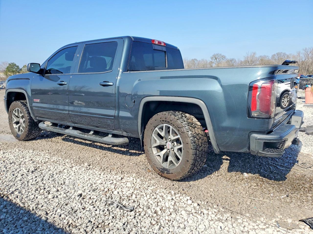 2017 GMC Sierra
