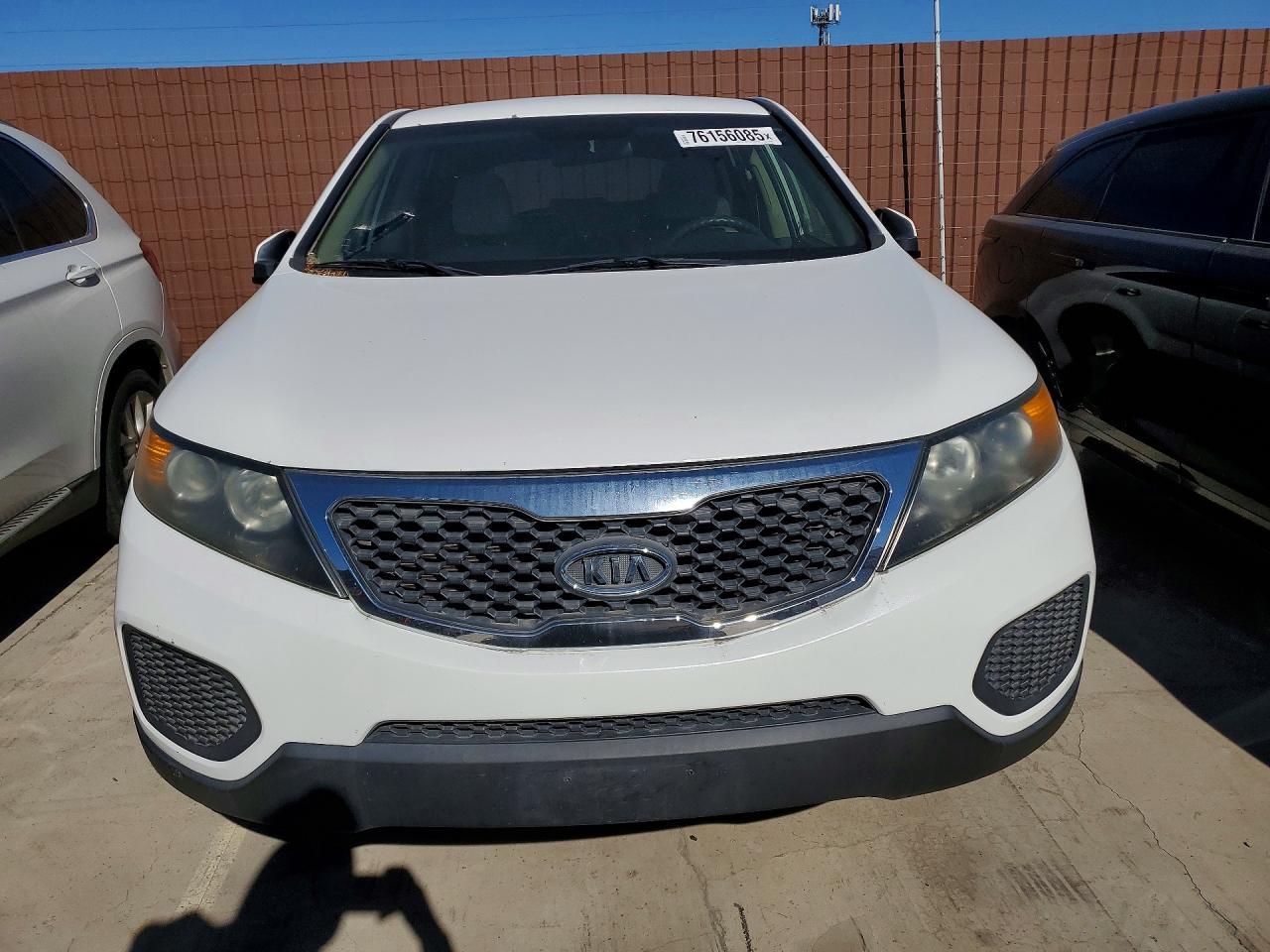 2011 KIA SORENTO