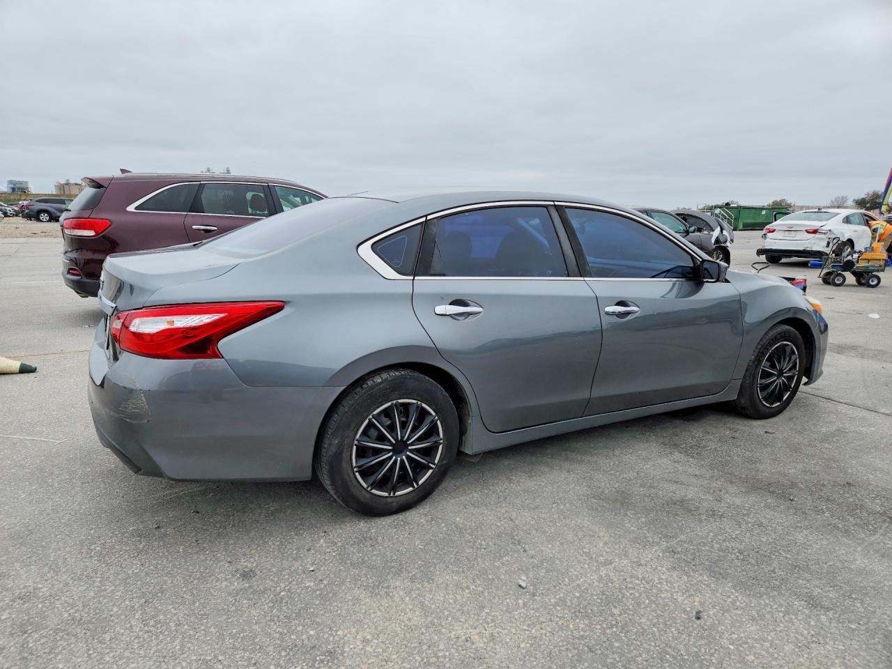 2016 NISSAN ALTIMA