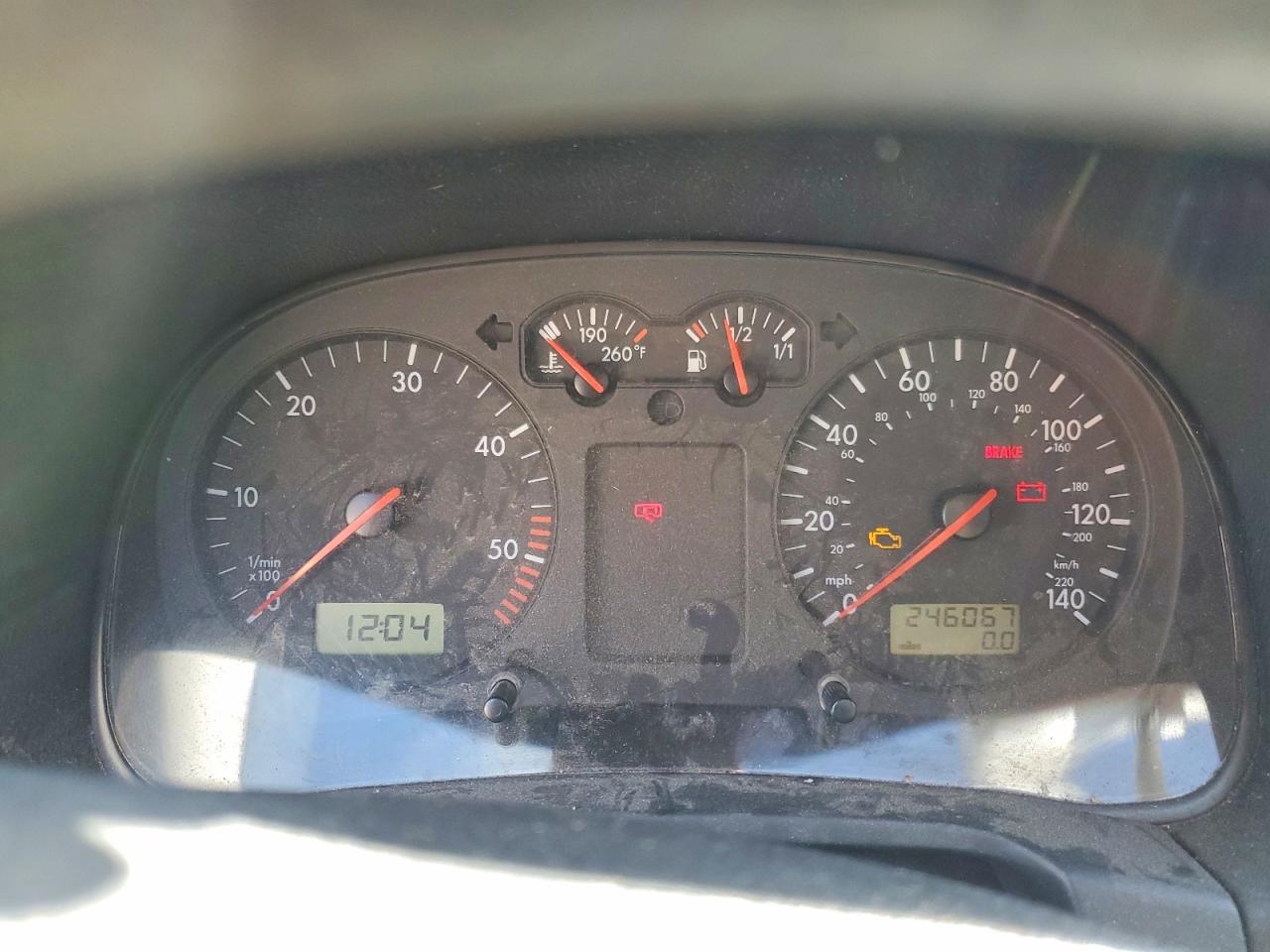 2003 VOLKSWAGEN JETTA