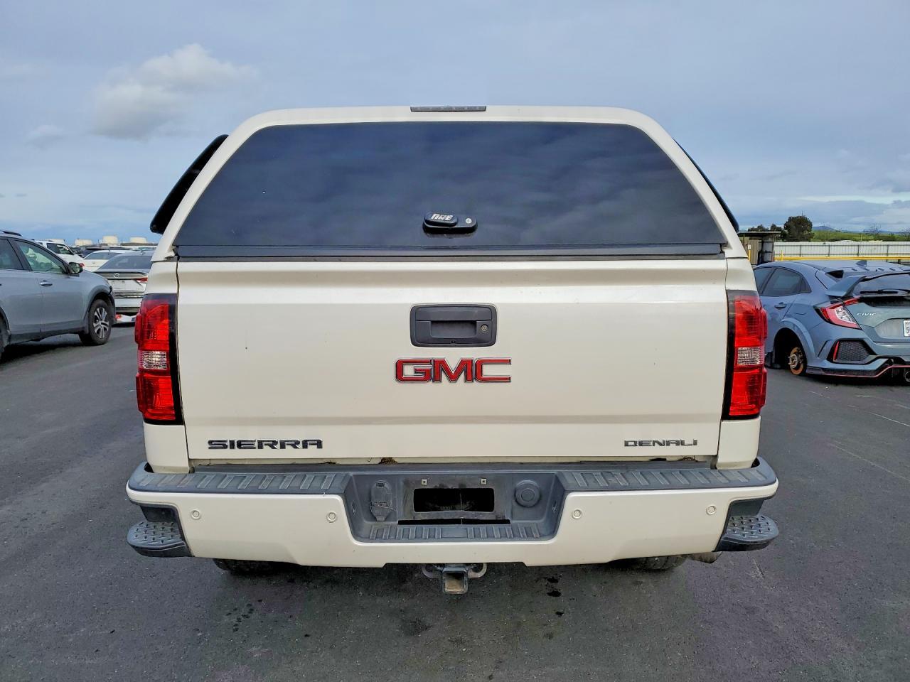 2015 GMC Sierra