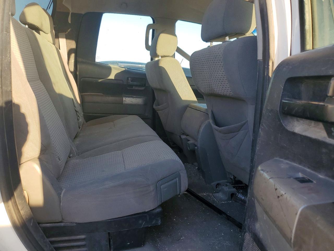 2008 TOYOTA TUNDRA
