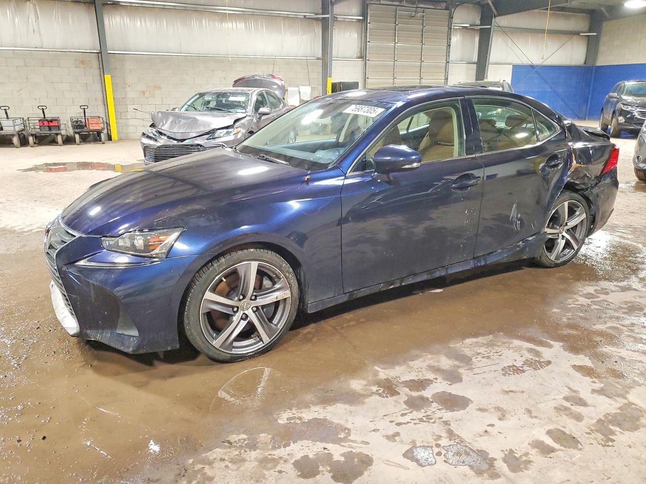 2019 LEXUS IS 300