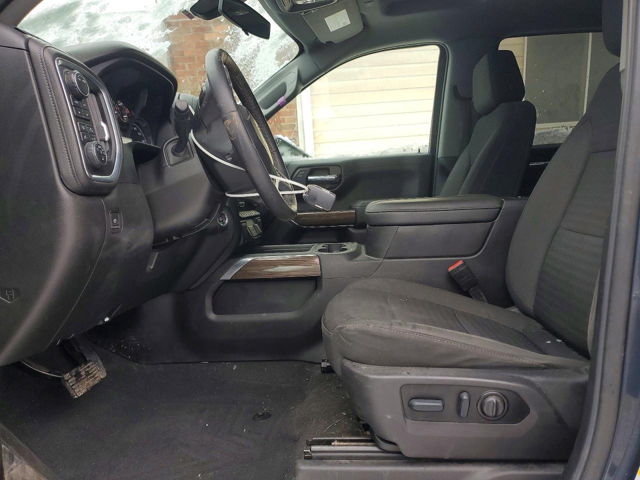 2022 CHEVROLET Silverado