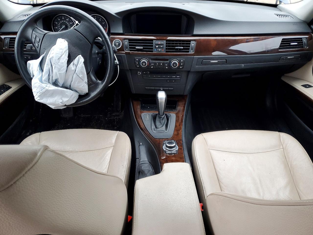 2011 BMW 3 SERIES
