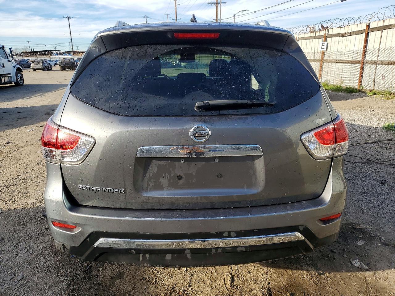 2015 NISSAN PATHFINDER