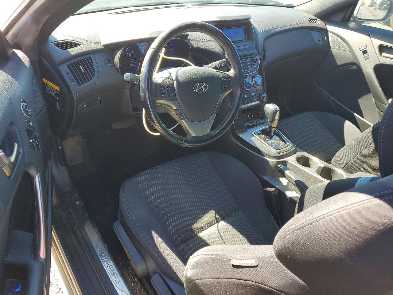 2013 HYUNDAI GENESIS