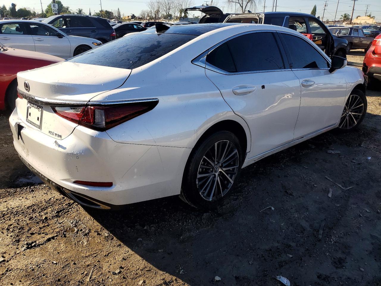 2024 LEXUS ES 350