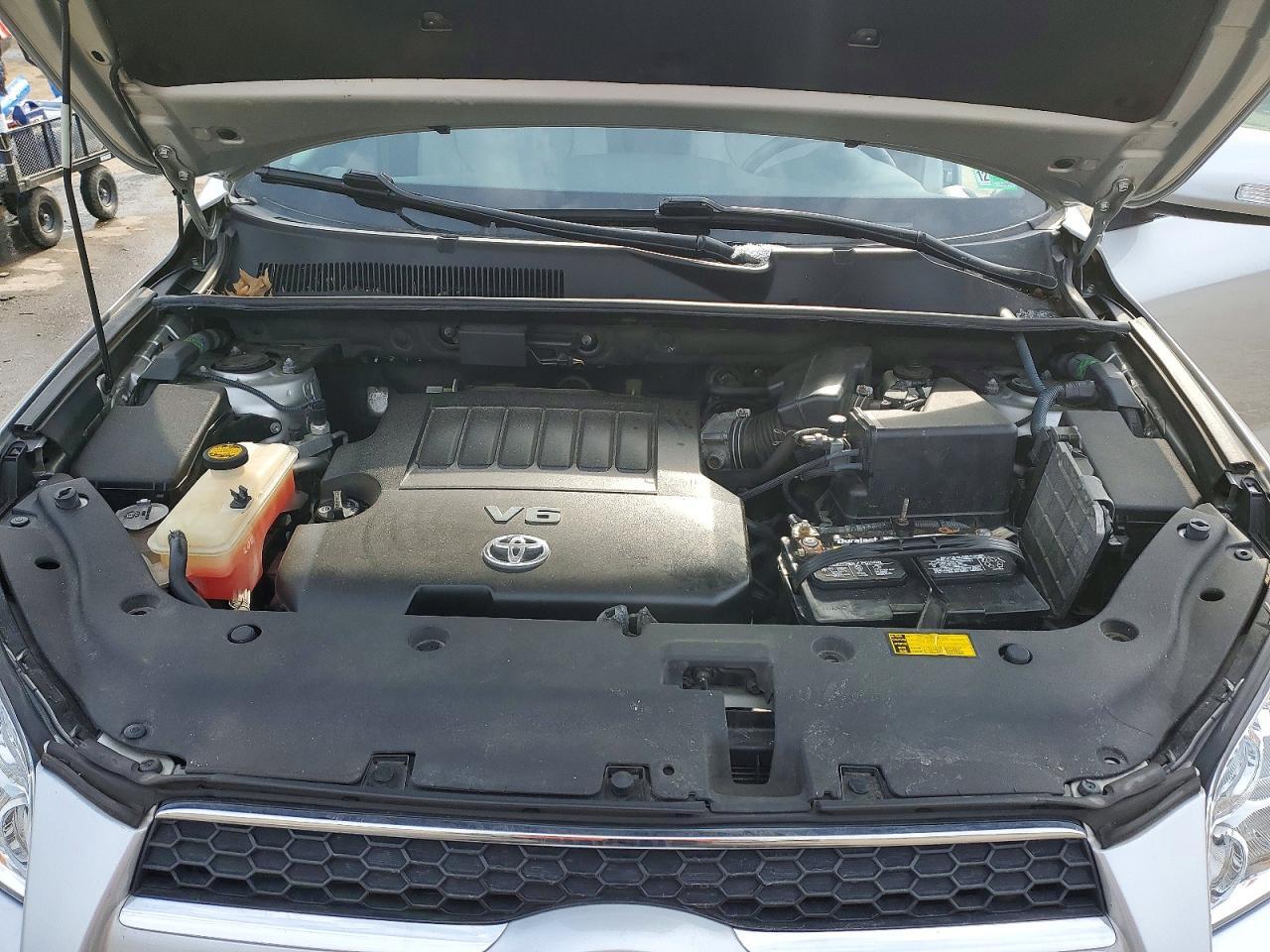 2012 TOYOTA RAV4