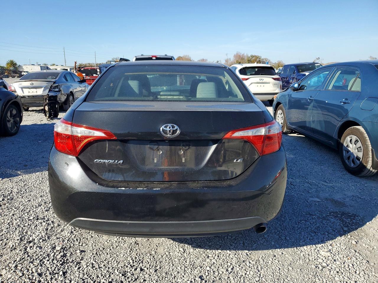 2015 TOYOTA COROLLA