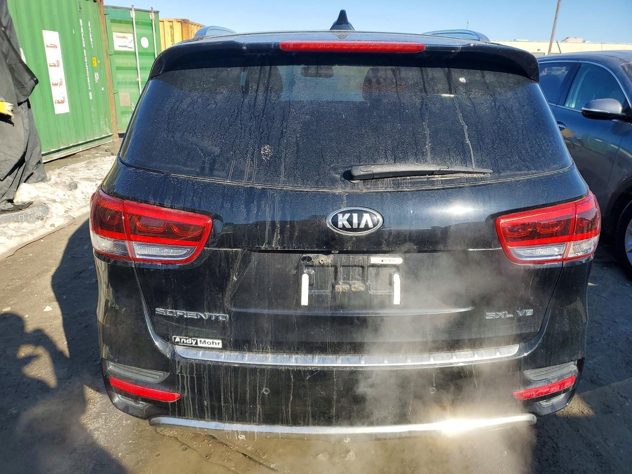 2016 KIA SORENTO