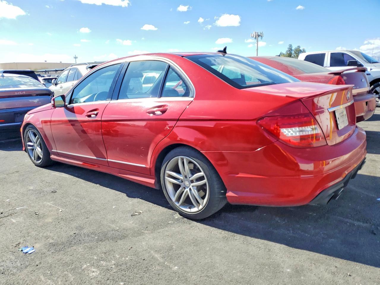 2012 MERCEDES-BENZ C-CLASS