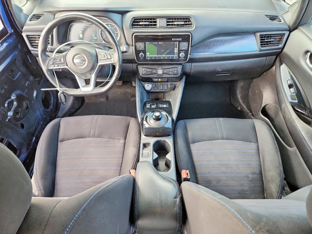 2019 NISSAN LEAF
