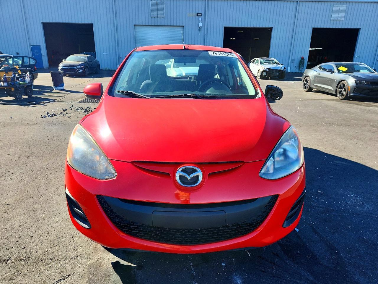 2013 MAZDA 2