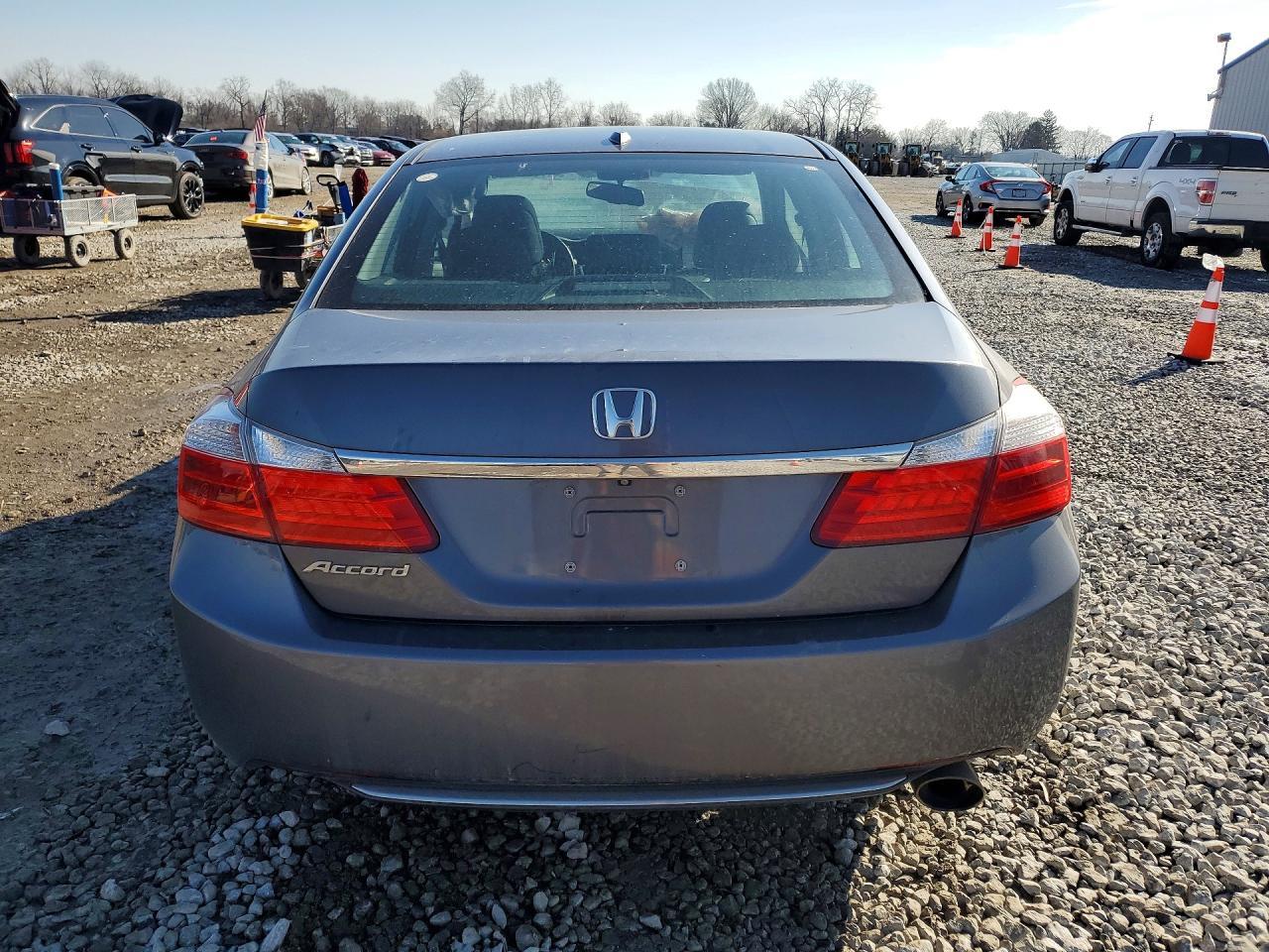 2015 HONDA ACCORD