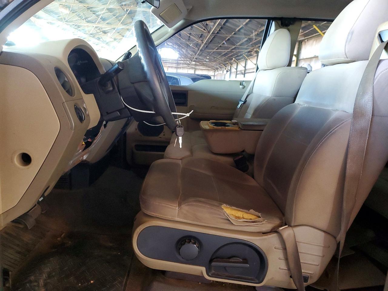 2004 FORD F-150 Lightning