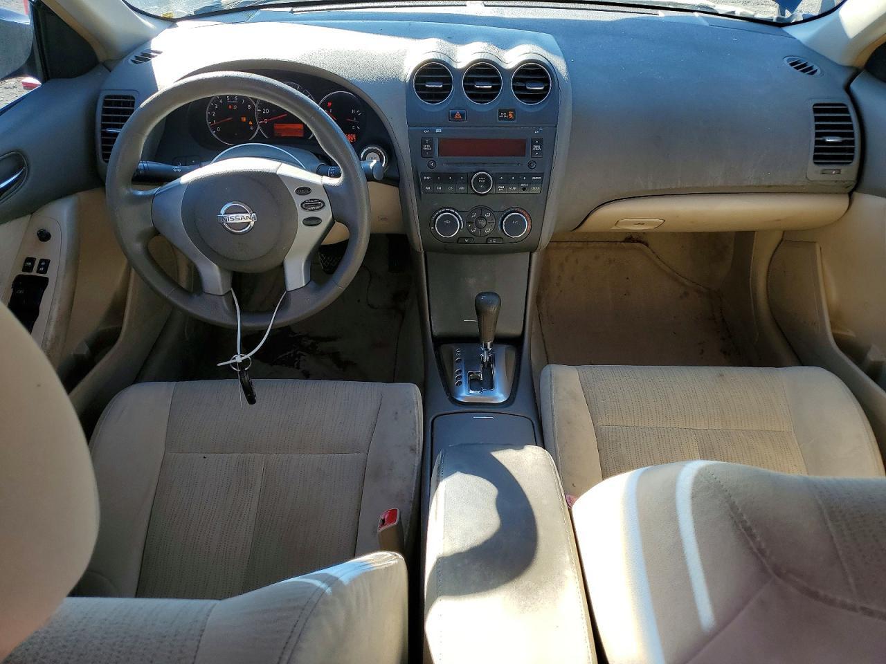 2010 NISSAN ALTIMA