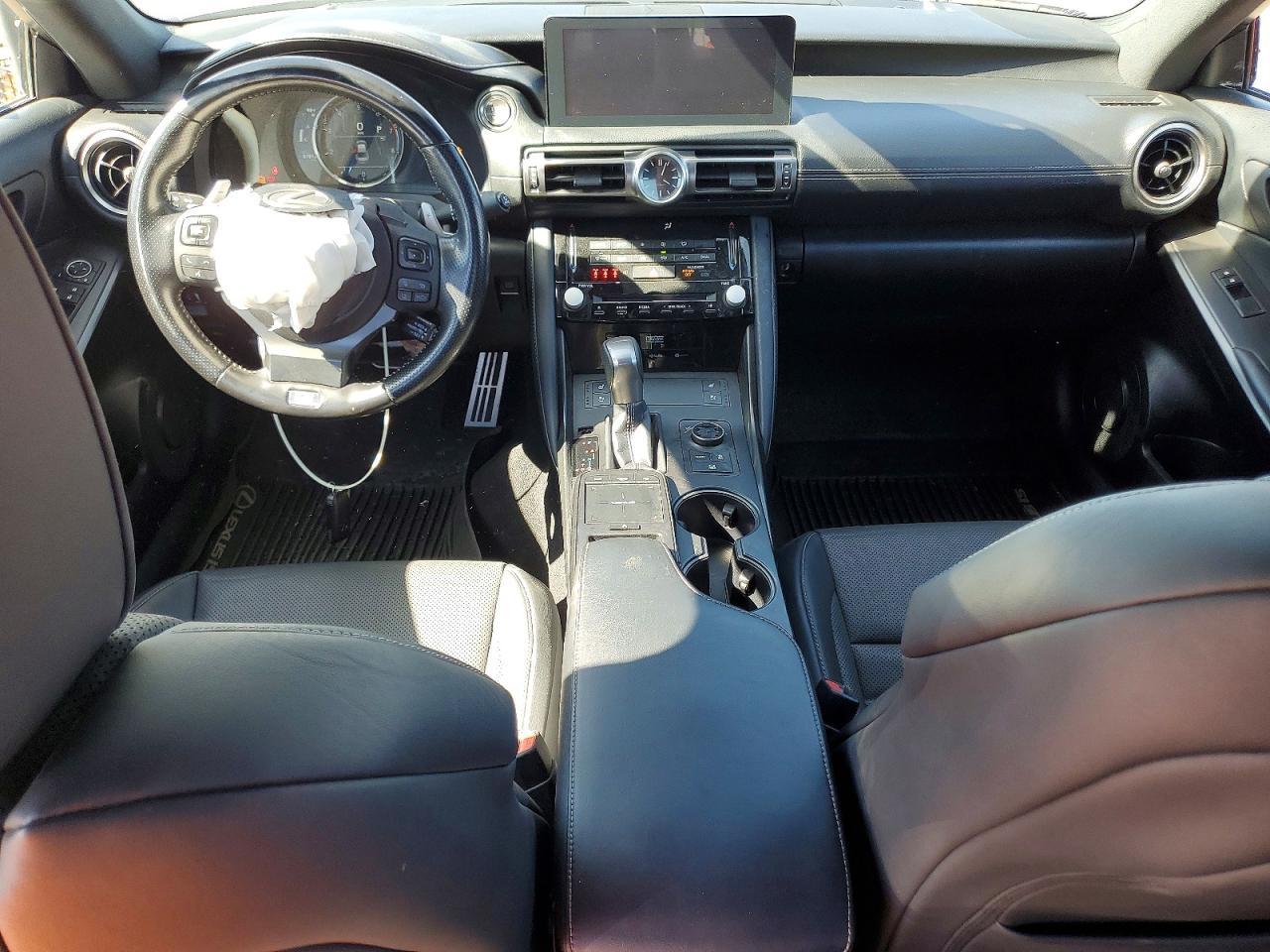 2021 LEXUS IS 350