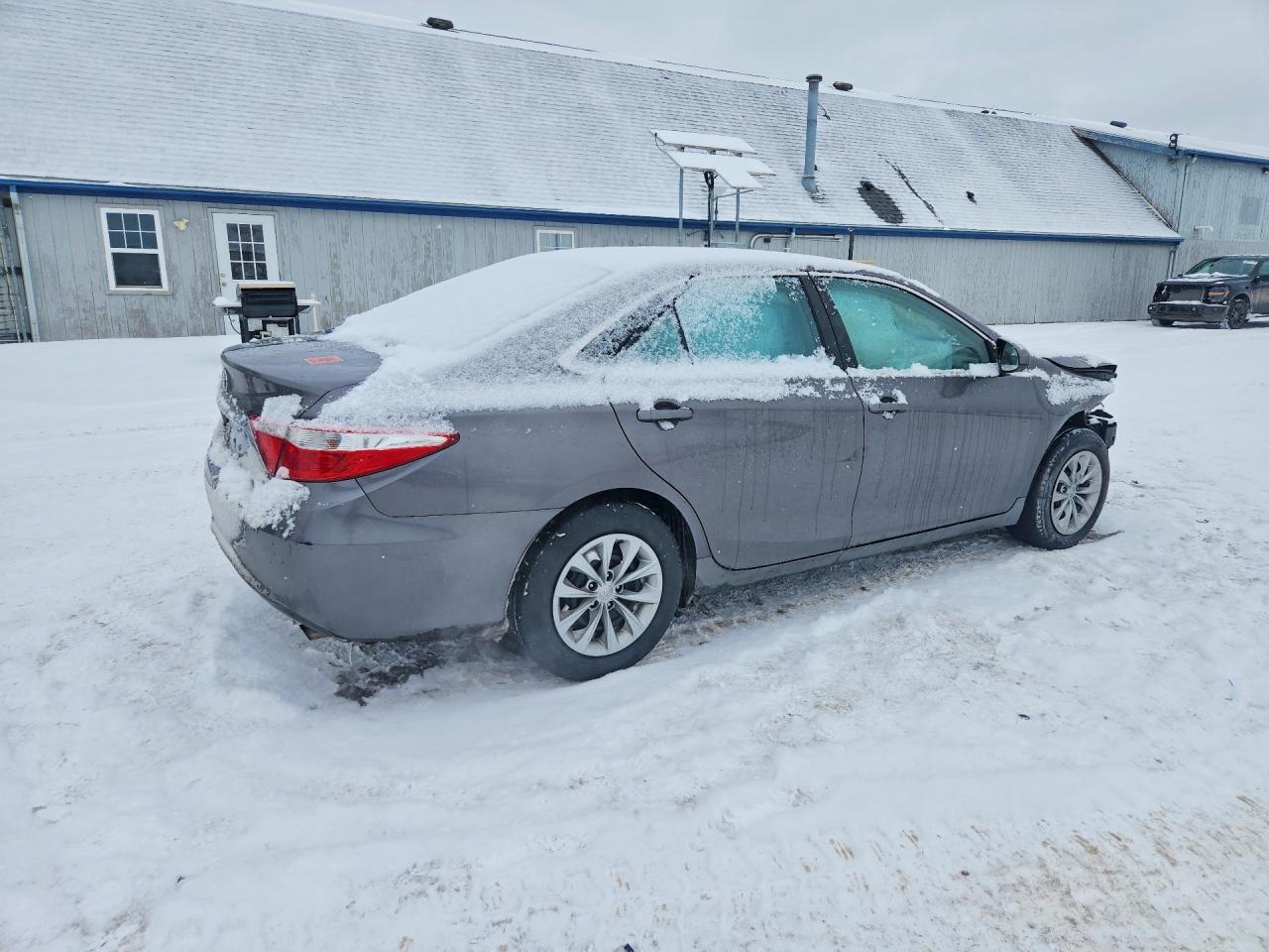 2017 TOYOTA CAMRY