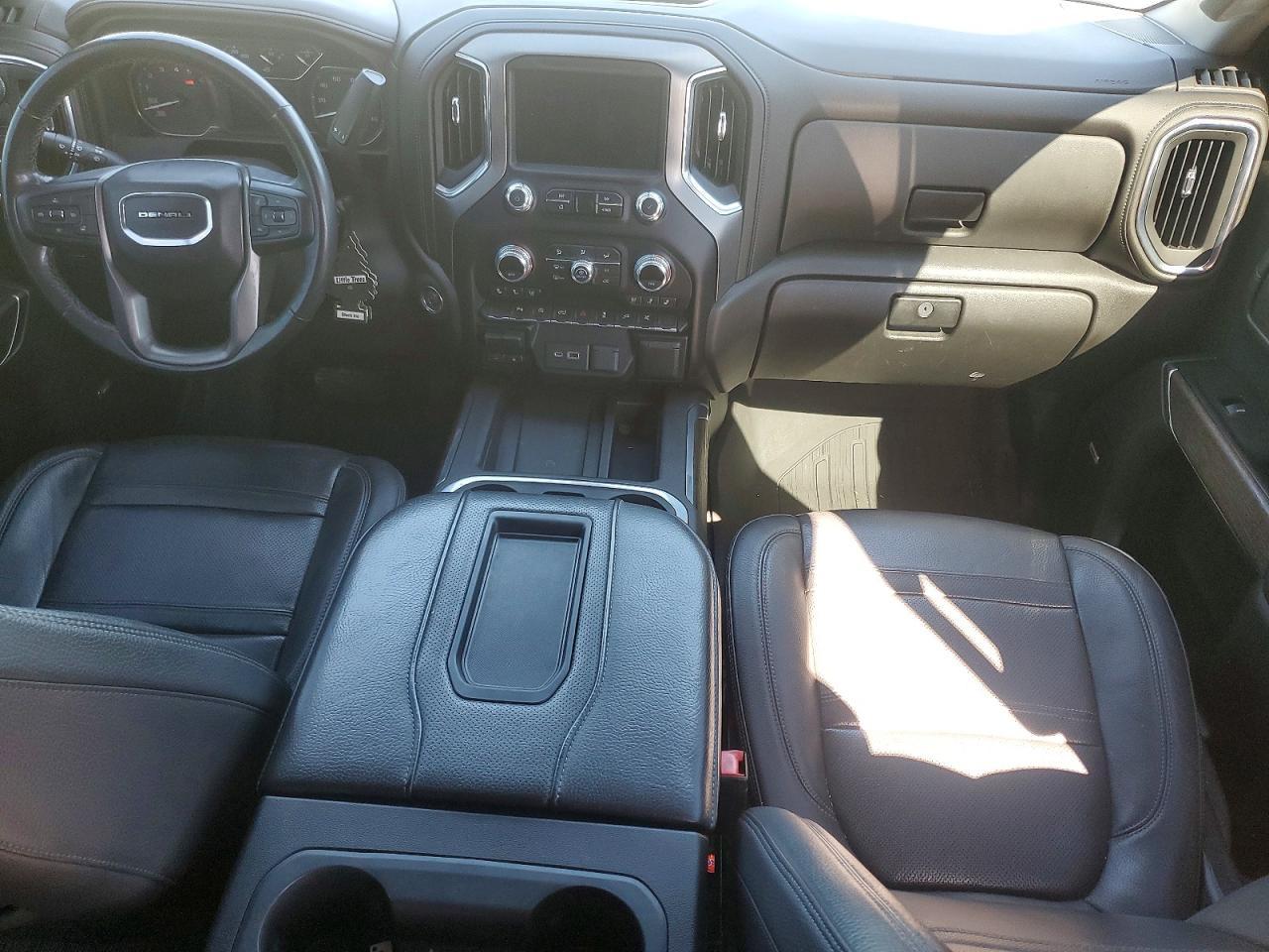 2022 GMC Sierra