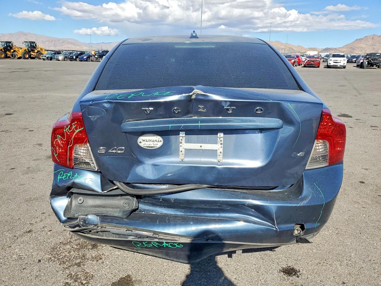 2009 VOLVO S40