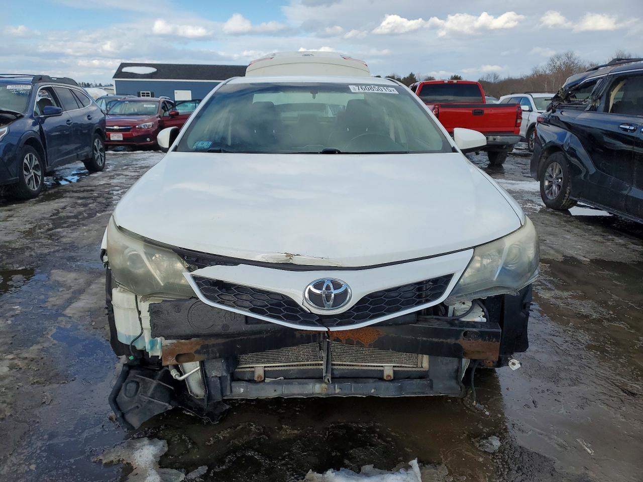 2013 TOYOTA CAMRY