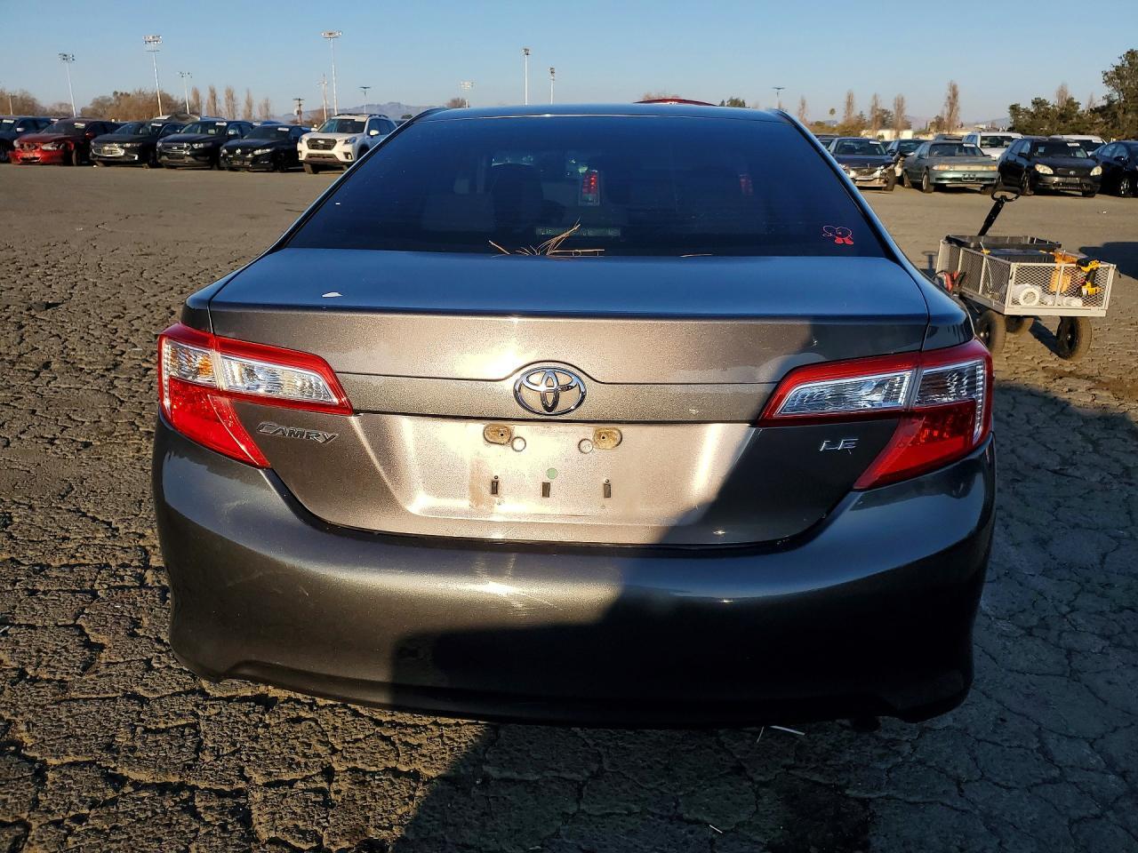 2012 TOYOTA CAMRY